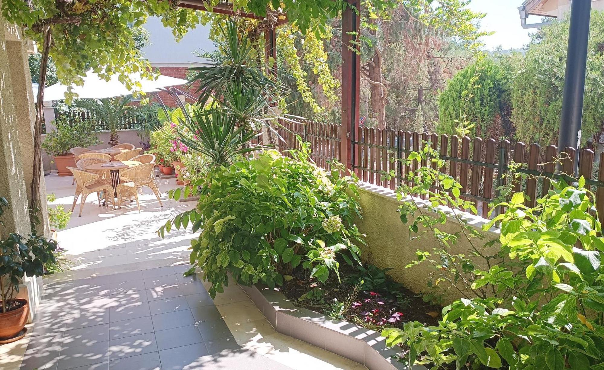 Villa Rosi Sozopol Exterior photo
