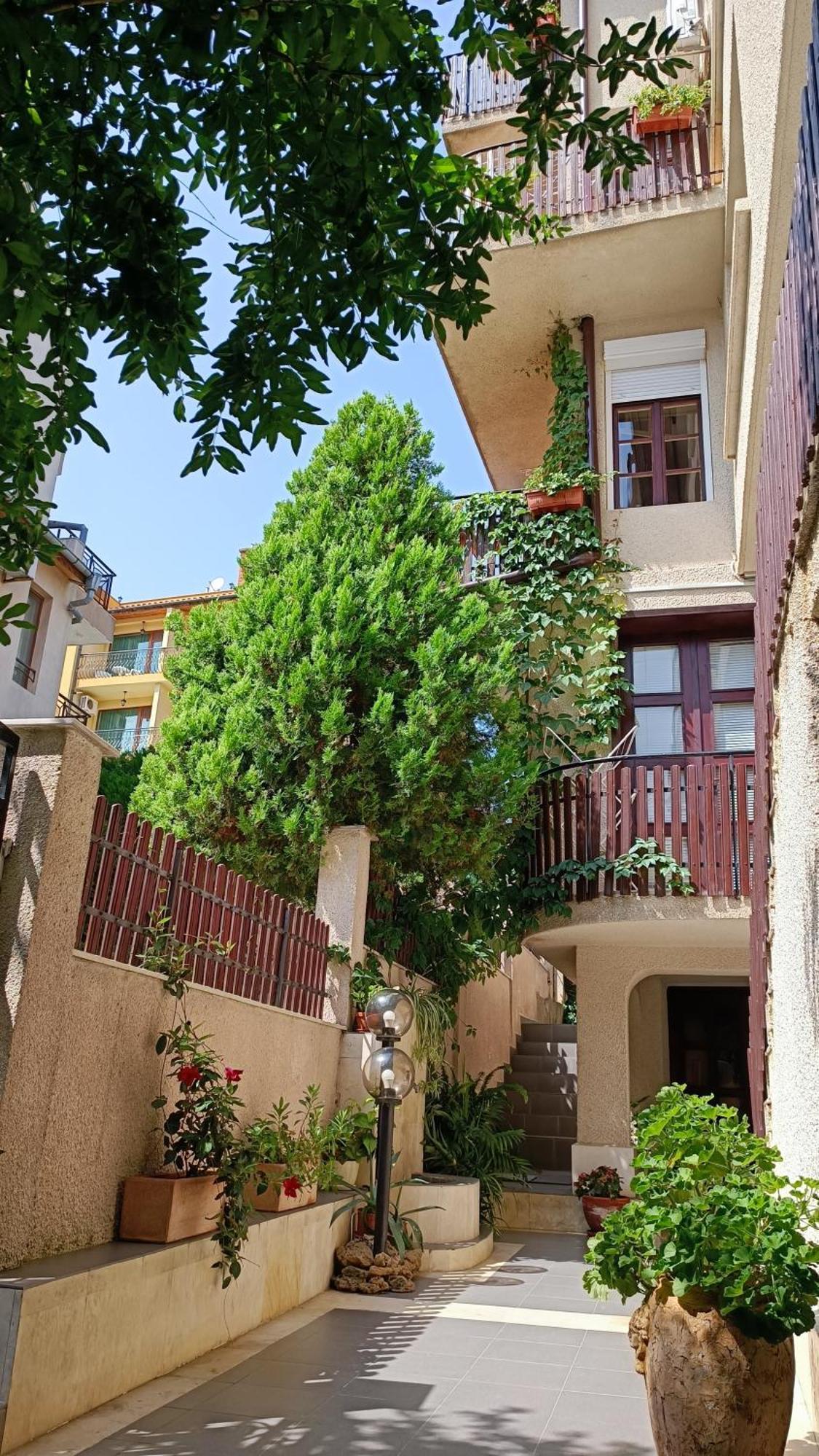 Villa Rosi Sozopol Exterior photo